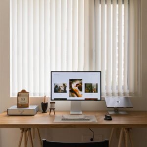 vertical blind